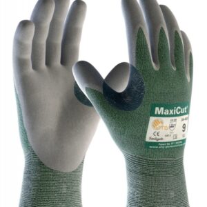 PIP MaxiCut